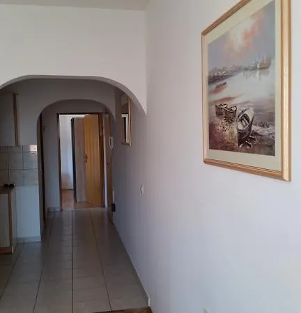Vera Apartment *